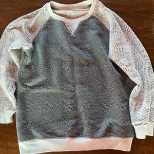 Zyia Binary Sweater/Sweatshirt; gently used